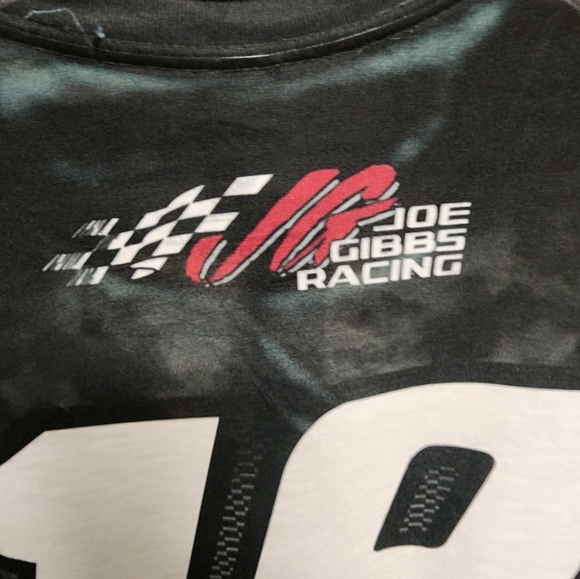 Joe Gibbs Racing Men's Size XL Kyle Busch M&M All Over Print T-shirt - Picture 9 of 12
